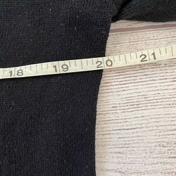 H&M women S classic vneck longsleeve black sweater - Picture 9 of 9